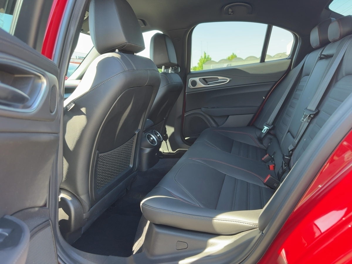 Stelvio 2.0 Turbo 16V Competizione Q4 (EURO 6d)