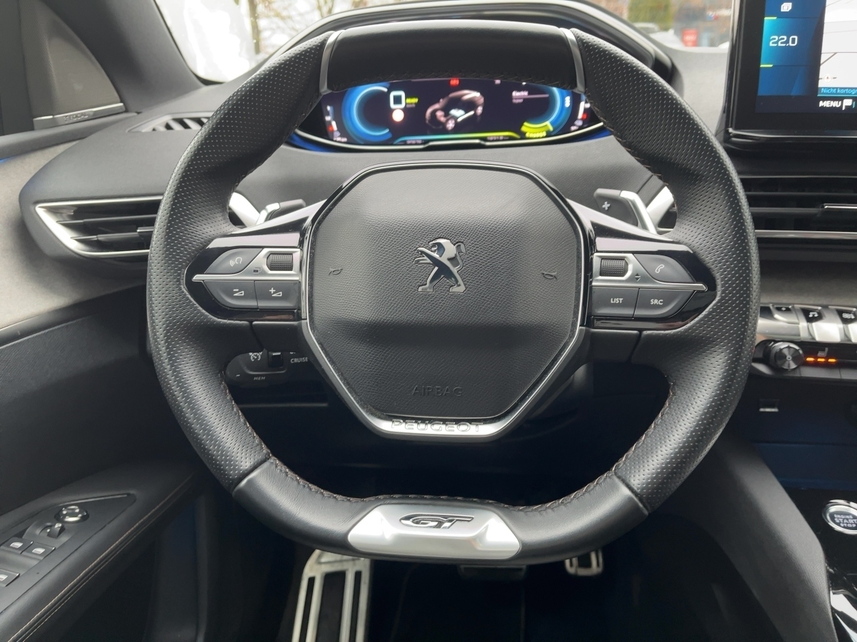 3008 GT Pack Hybrid 225