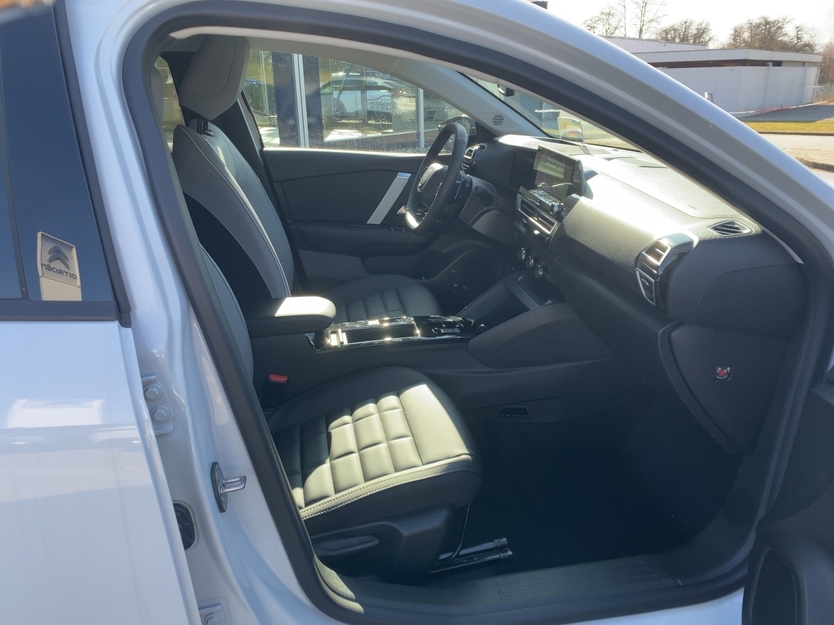 C4 1.2 Mild-Hybrid 136 Max Navi Kamera