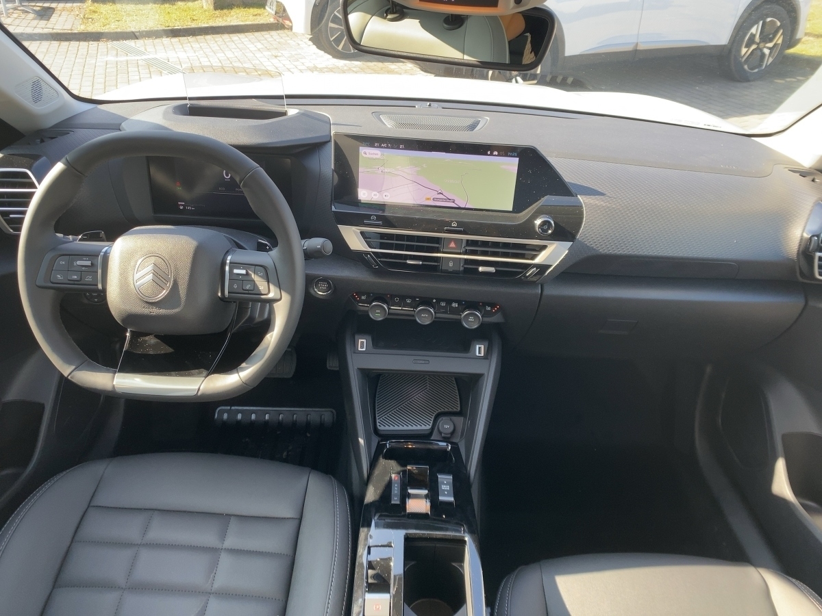 C4 1.2 Mild-Hybrid 136 Max Navi Kamera