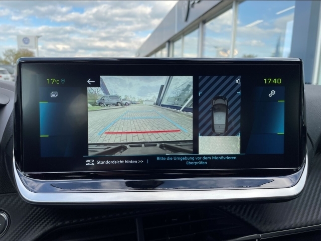208 Neuer e-GT 156 Panoramadach Navi