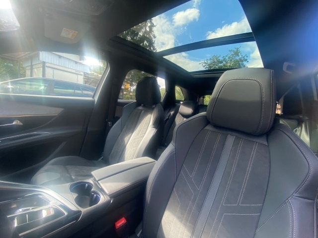 3008 Hybrid 225