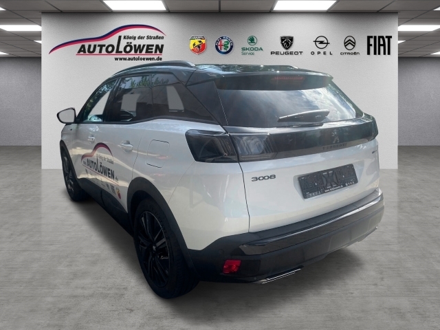 3008 Hybrid 225
