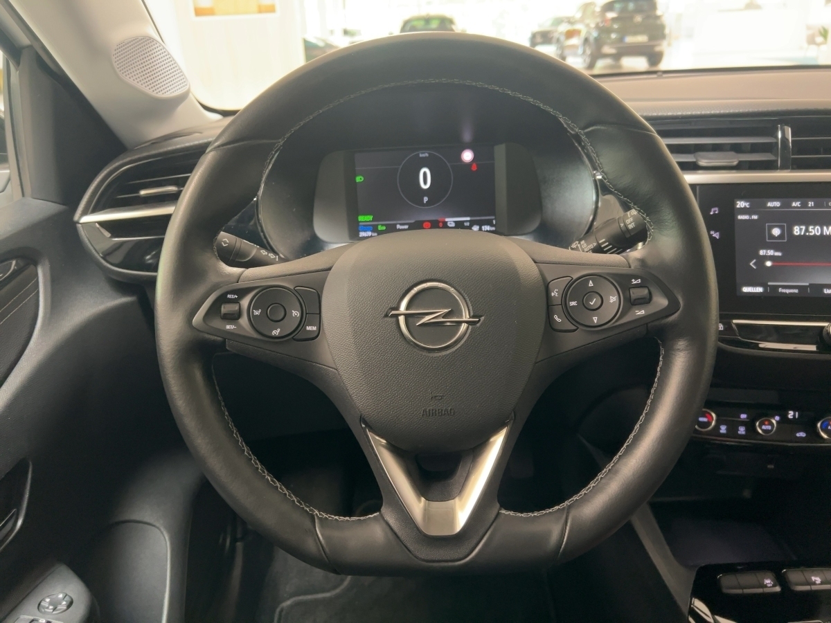 Corsa F e Elegance