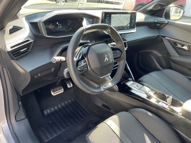 208 GT Elektromotor 136