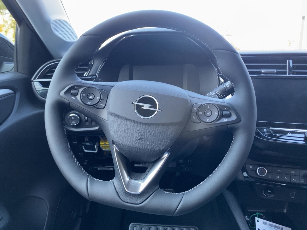 Corsa F e GS Line