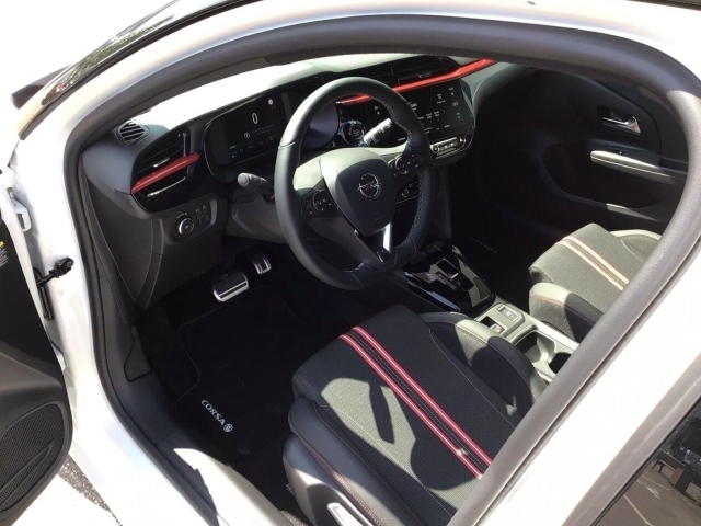 208 (e-) 136 GT