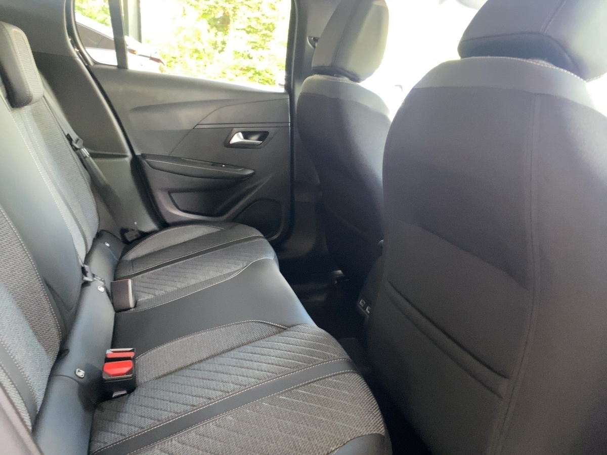208 1.2 PureTech 100 Allure (EURO 6e)