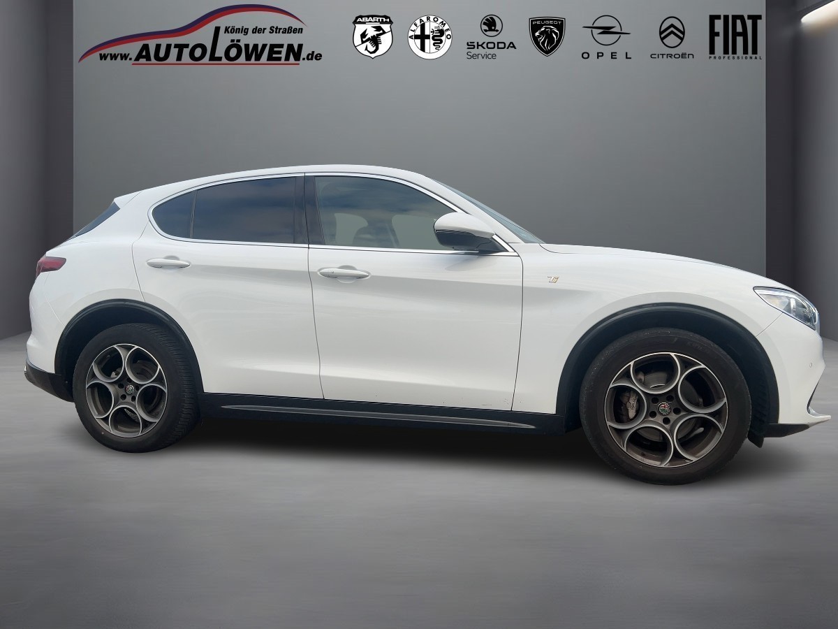 Stelvio 2.2 JTDM Lusso Ti Q4