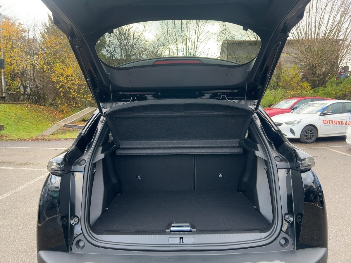 208 GT Elektromotor 136