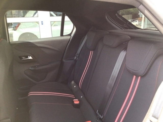 3008  GT Hybrid Navigationssystem