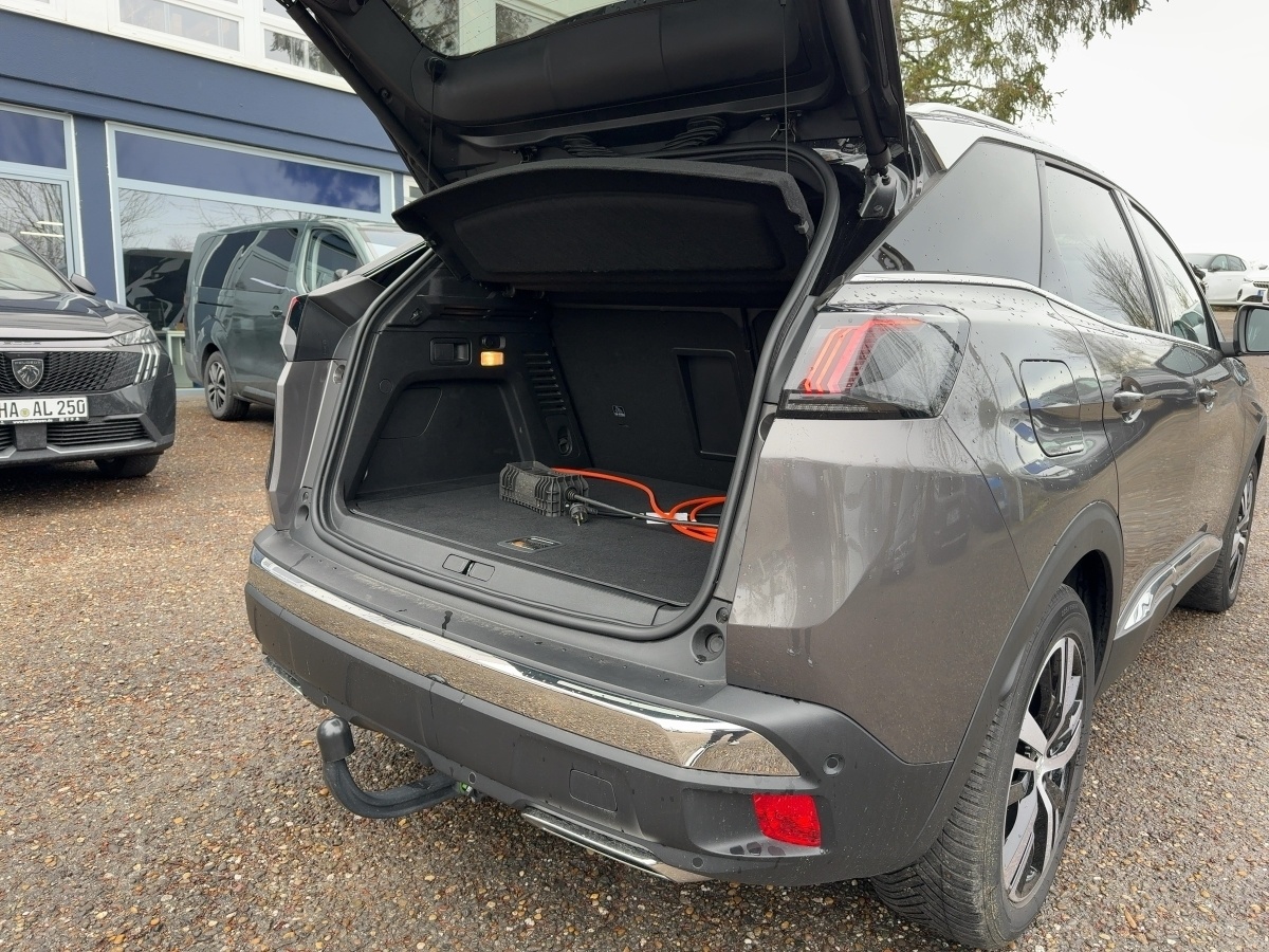 3008  GT Hybrid Navigationssystem