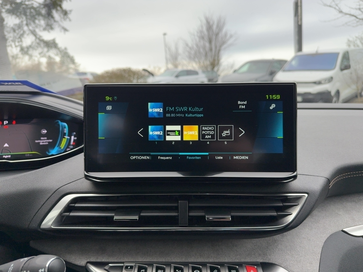 3008  GT Hybrid Navigationssystem