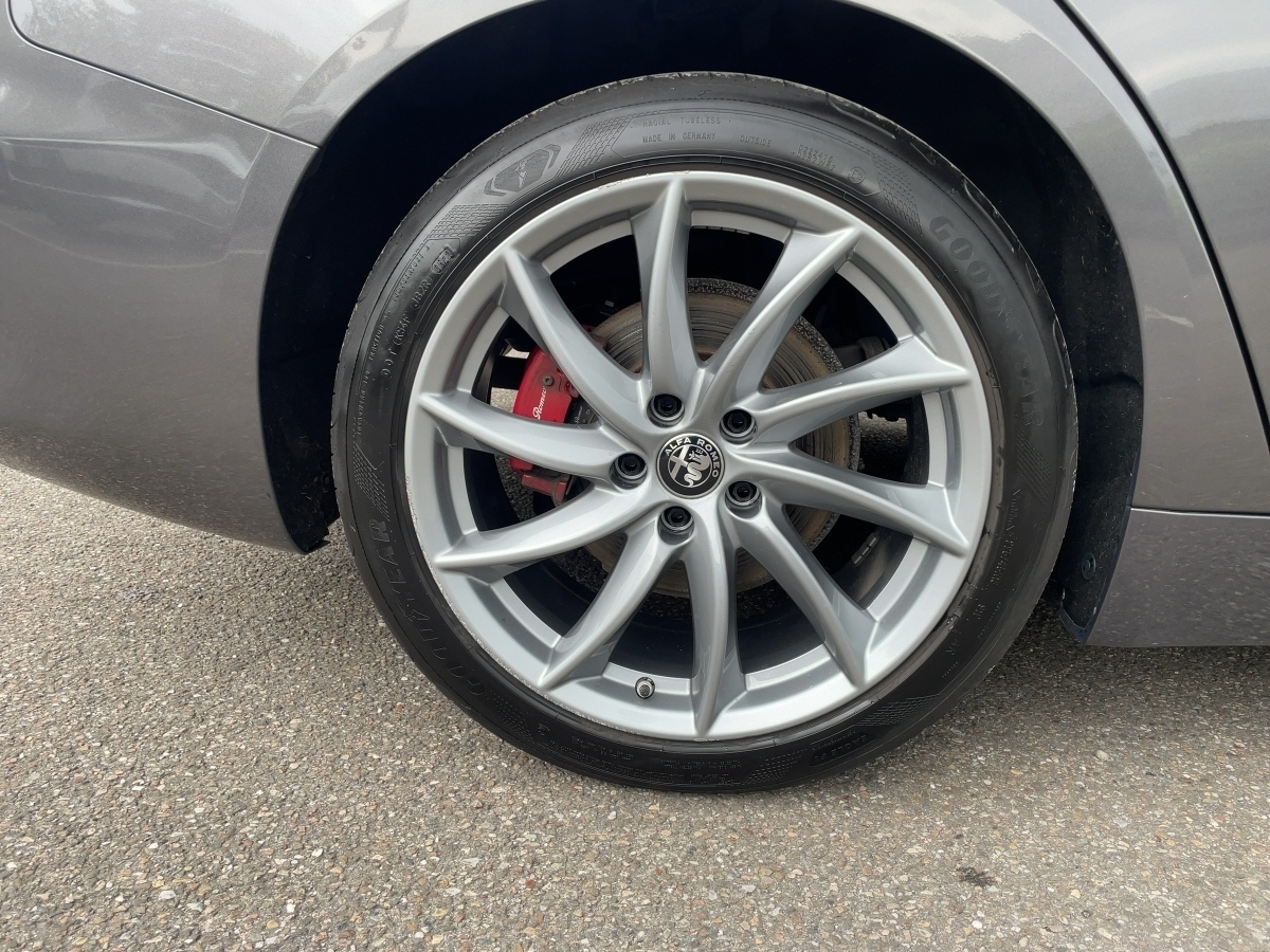 Giulia 2.0 Turbo 16V Sprint (EURO 6d)