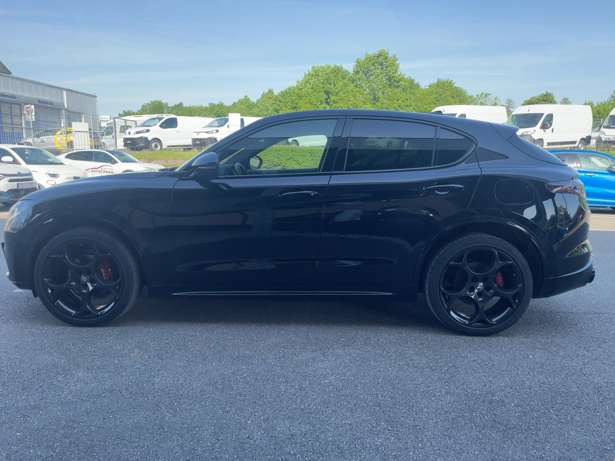 Stelvio 2.0 Turbo 16V Competizione Q4 (EURO 6d)