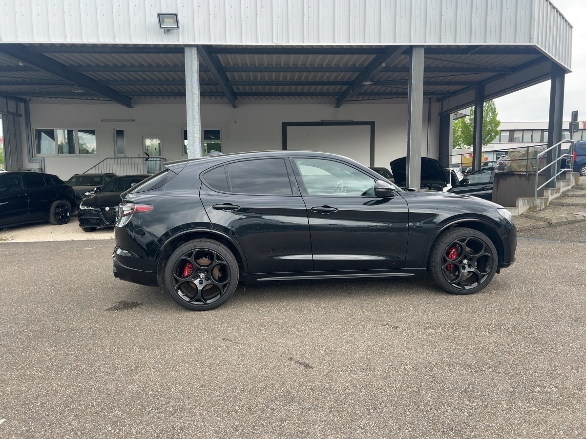 Stelvio 2.0 Turbo 16V Competizione Q4 (EURO 6d)