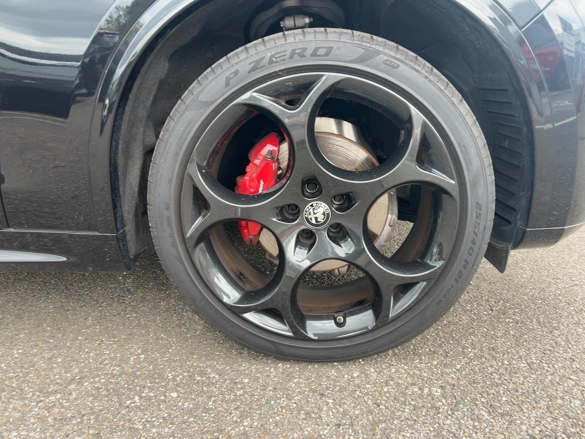 Stelvio 2.0 Turbo 16V Competizione Q4 (EURO 6d)