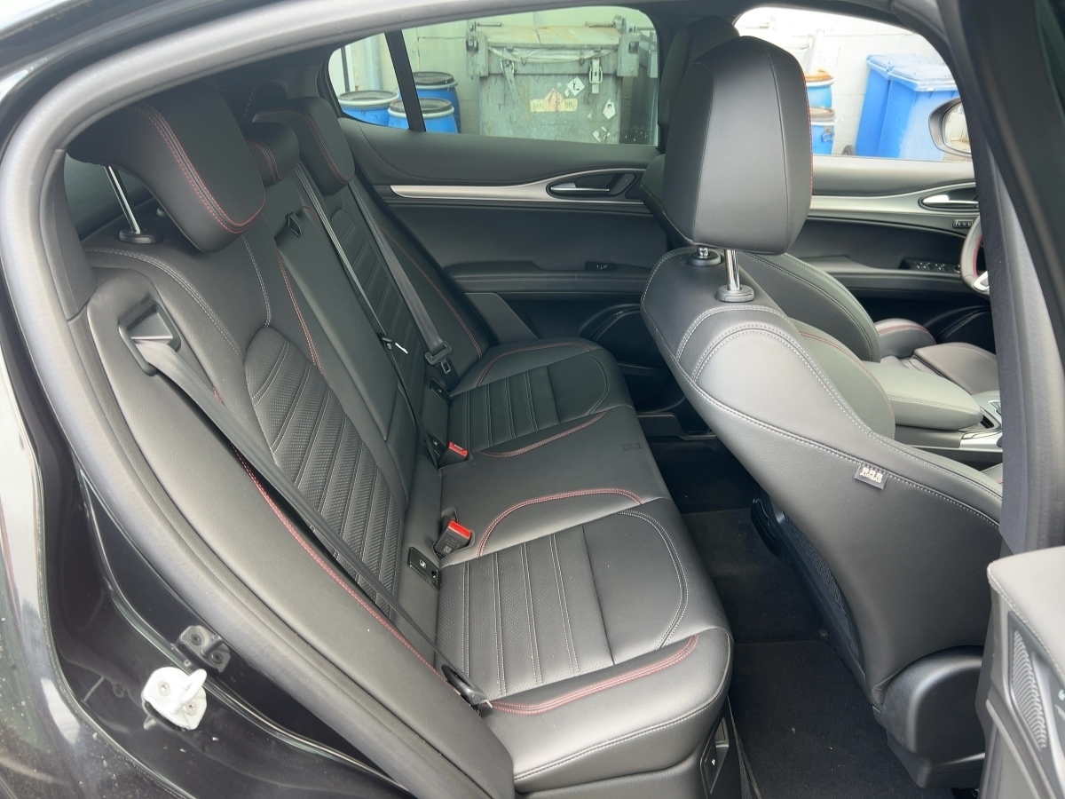 Stelvio 2.0 Turbo 16V Competizione Q4 (EURO 6d)