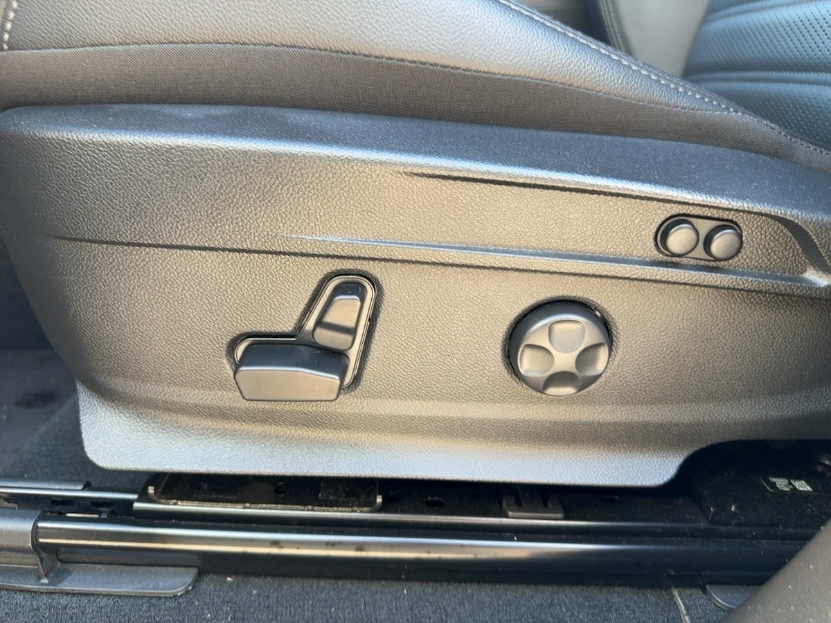 Stelvio 2.0 Turbo 16V Veloce Q4 (EURO 6d)