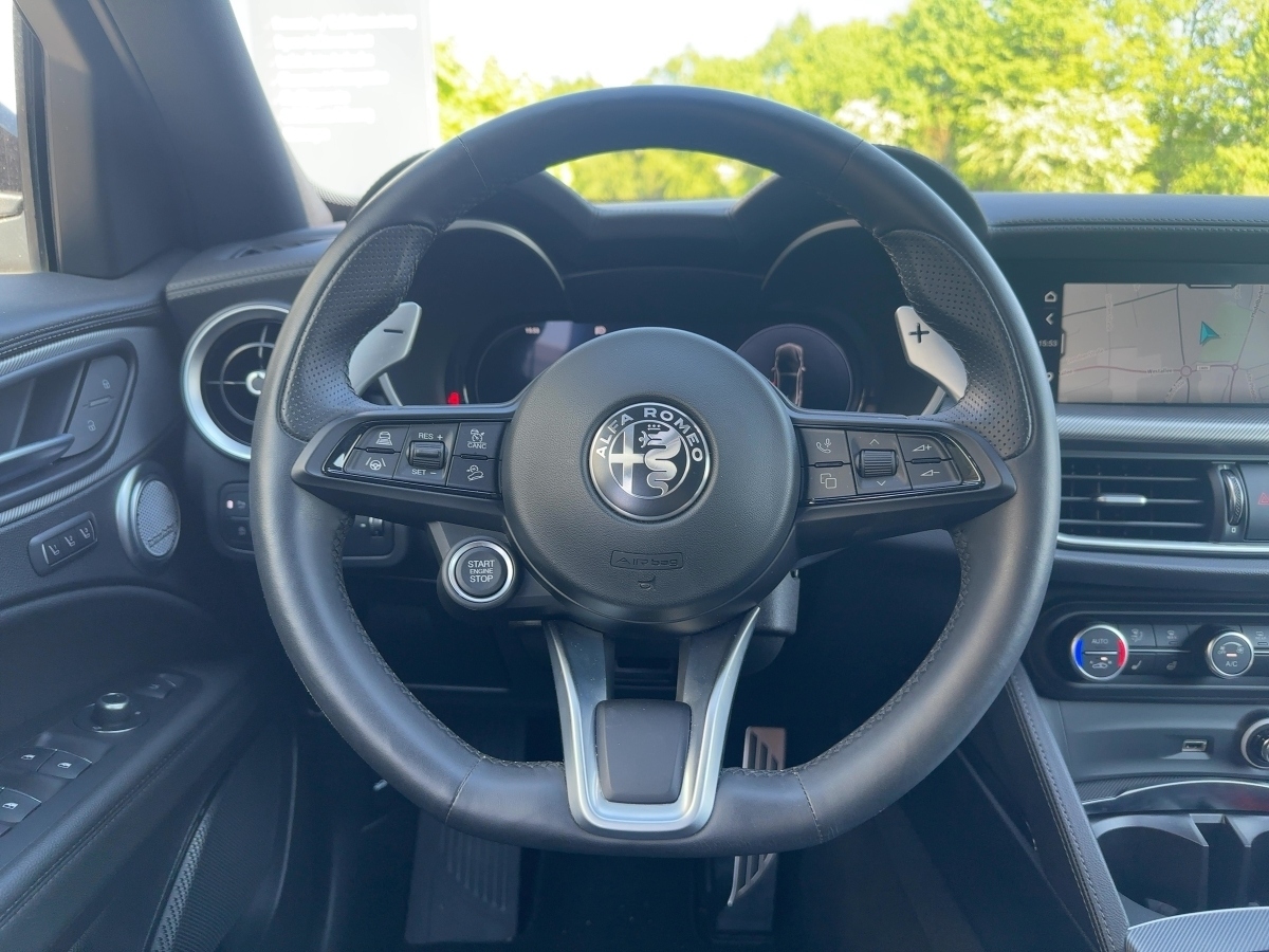 Stelvio 2.0 Turbo 16V Veloce Q4 (EURO 6d)