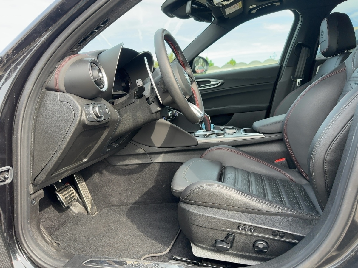 Giulia 2.0 Turbo 16V Competizione Q4 (EURO 6d)