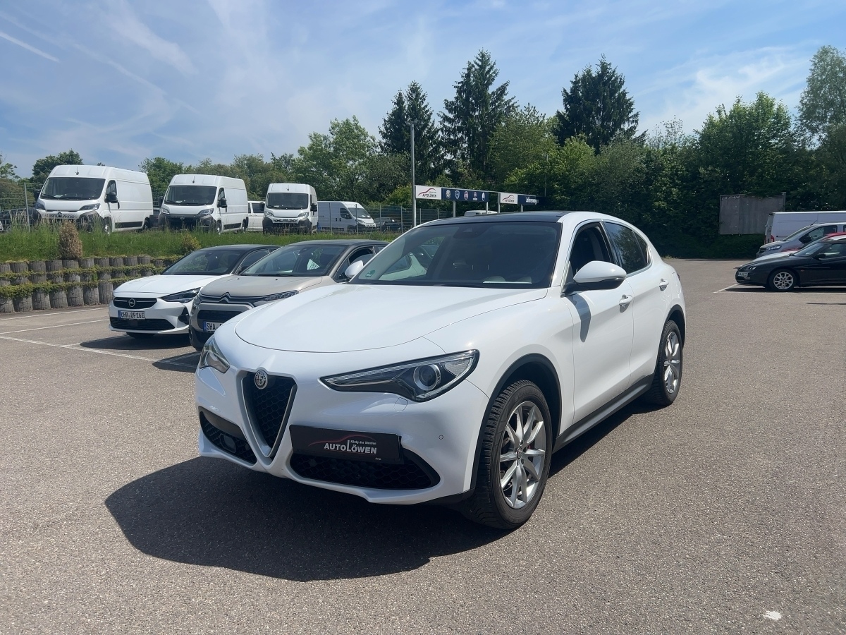 Stelvio 2.0 Turbo 16V Super Q4