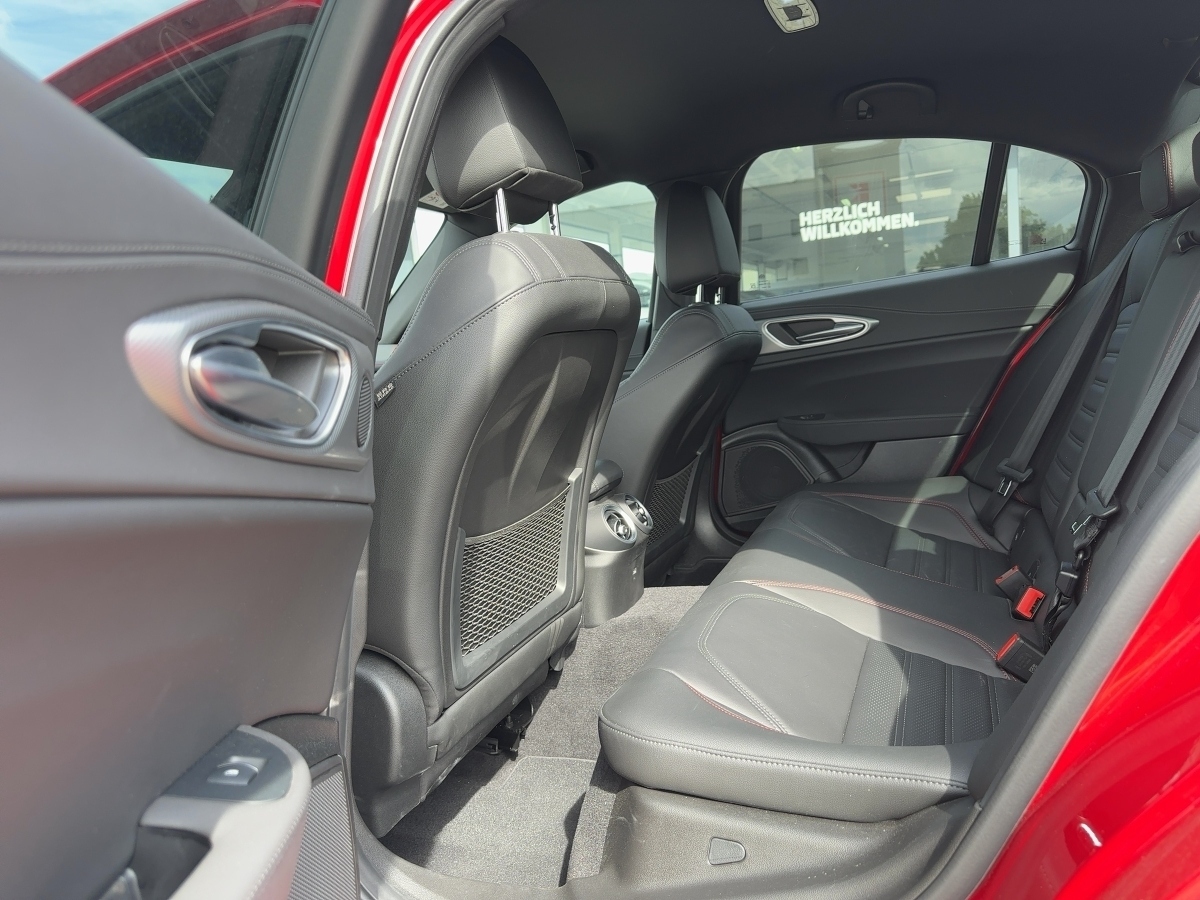 Stelvio 2.0 Turbo 16V Competizione Q4 (EURO 6d)
