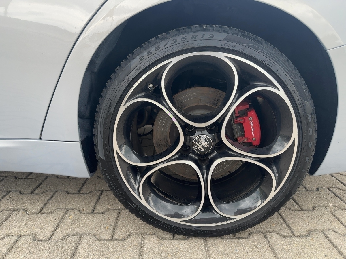 Giulia 2.0 Veloce Q4 (EURO 6e)