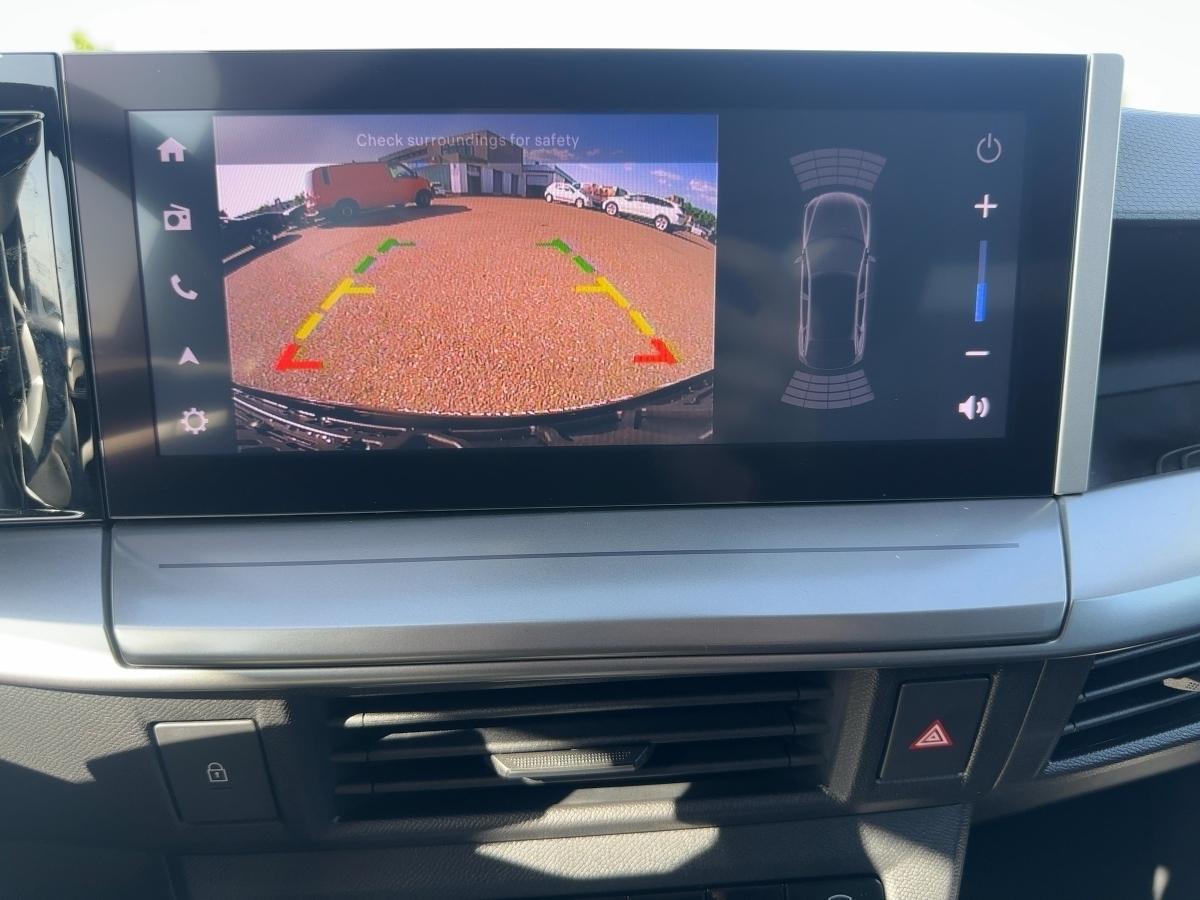 Corsa F e Ultimate Navi