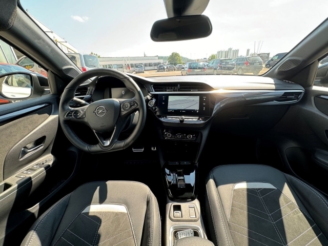 Corsa  F Ultimate Elektro Navigationssystem
