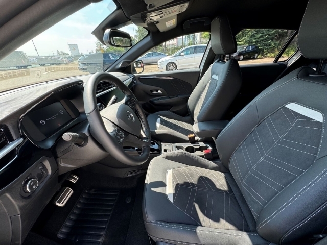 Corsa  F Ultimate Elektro Navigationssystem