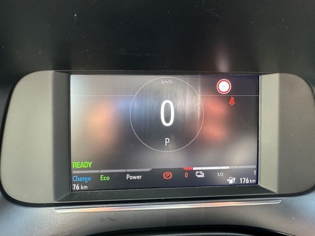 Corsa  F Ultimate Elektro Navigationssystem