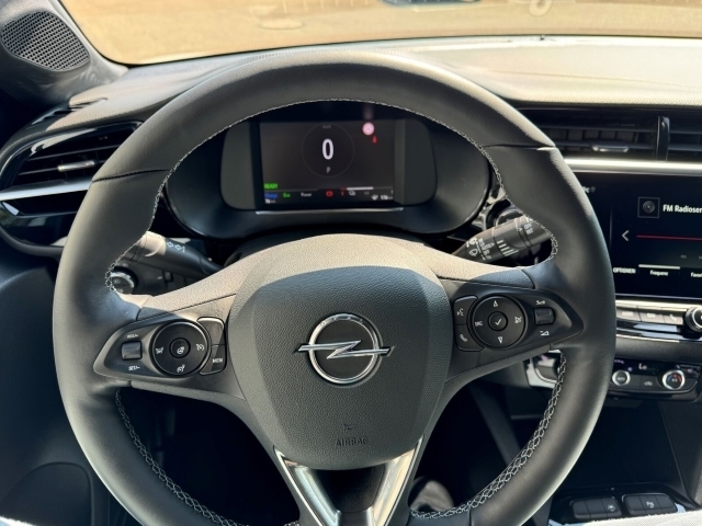 Corsa  F Ultimate Elektro Navigationssystem