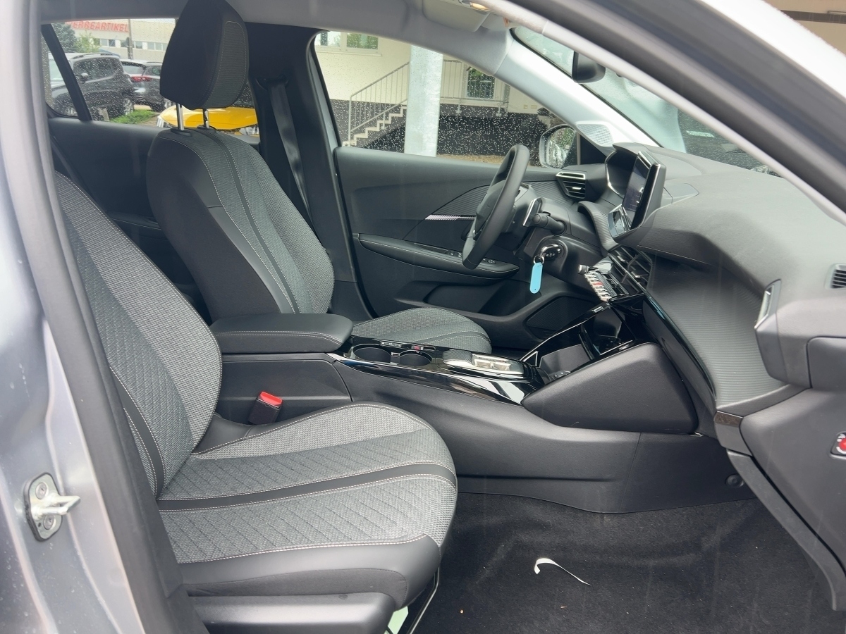 208 1.2 PureTech 100 Allure (EURO 6e)
