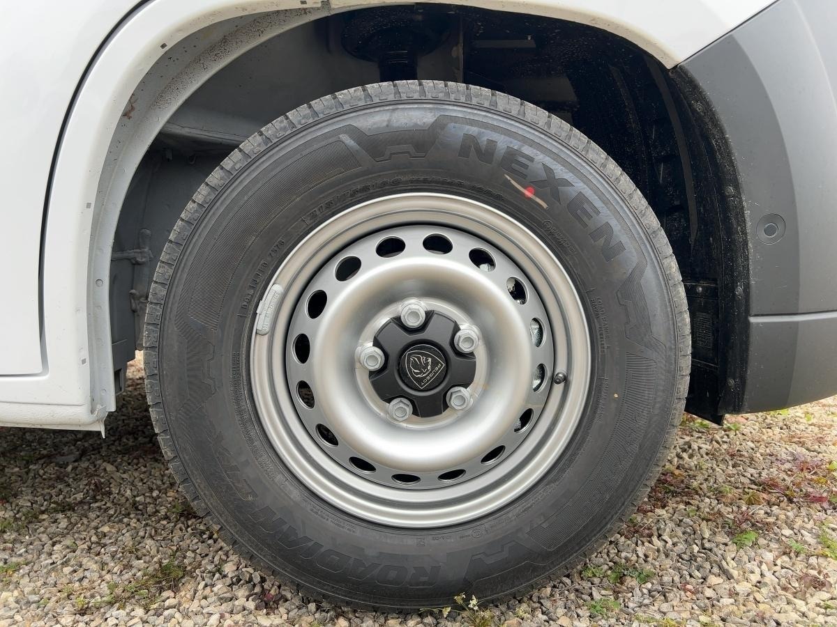 208 1.2 PureTech 100 Allure (EURO 6e)