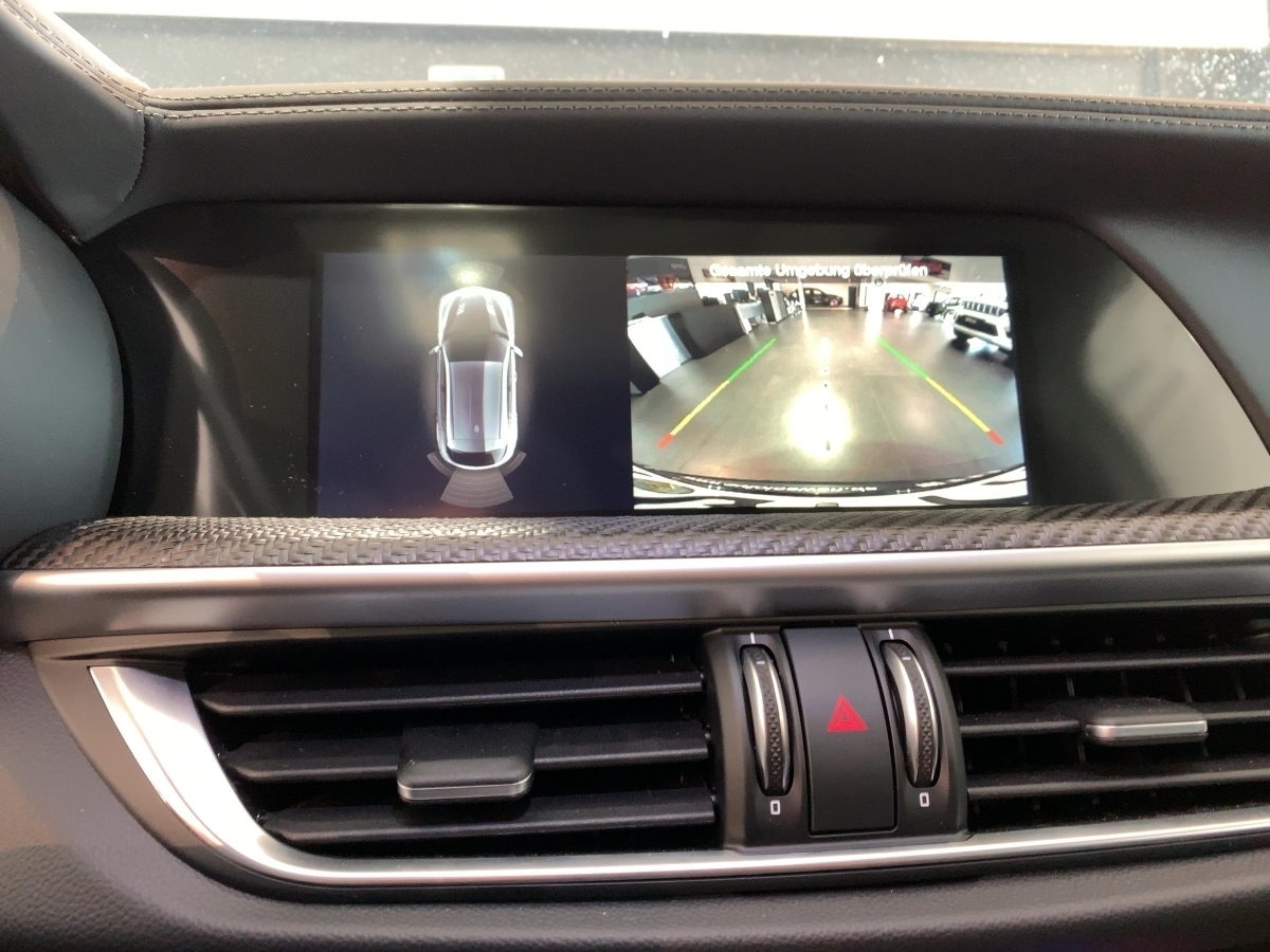 Insignia 2.0 CDTI Elegance