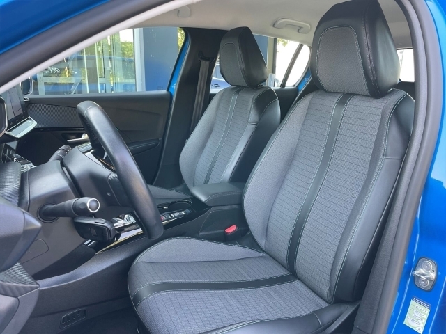e-208 Allure Navi Sitzheizung