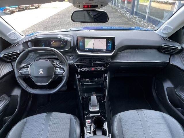 e-208 Allure Navi Sitzheizung