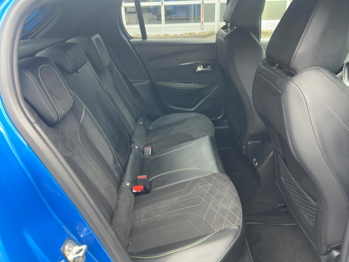208 (e-) 136 GT Pack