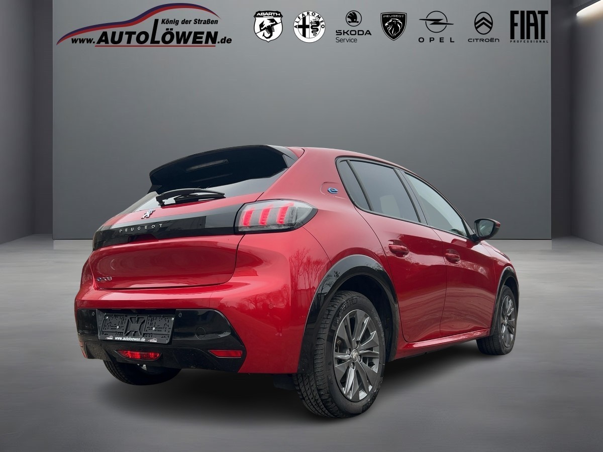 208 Allure Navi Kamera Sitzheizung
