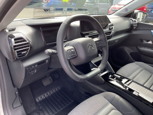 C4 Elektromotor e-Shine, Rückfahrkamera