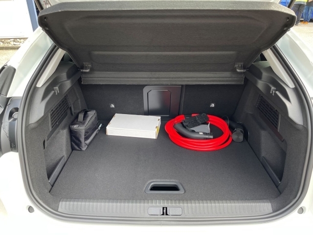 C4 Elektromotor e-Shine, Rückfahrkamera