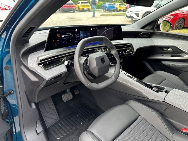 3008 1.2 Hybrid 136 Allure Navi Kamera Sitzheizu