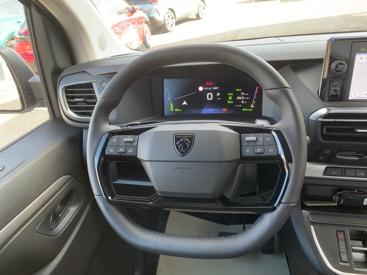 3008 1.2 Hybrid 136 GT
