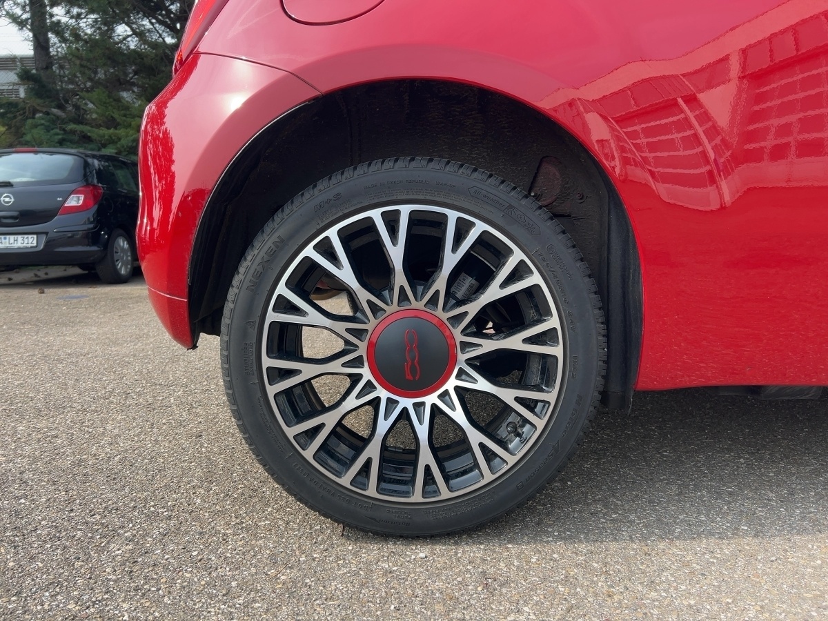 500 1.0 Mild Hybrid Red