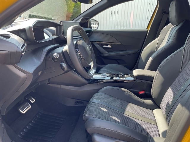 Corsa F 1.2 Turbo Elegance