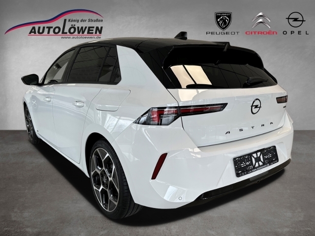 Astra L 1.6 Turbo Plugin Hybrid Ultimate Paket