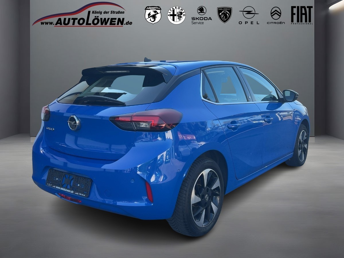 Corsa F e Elegance