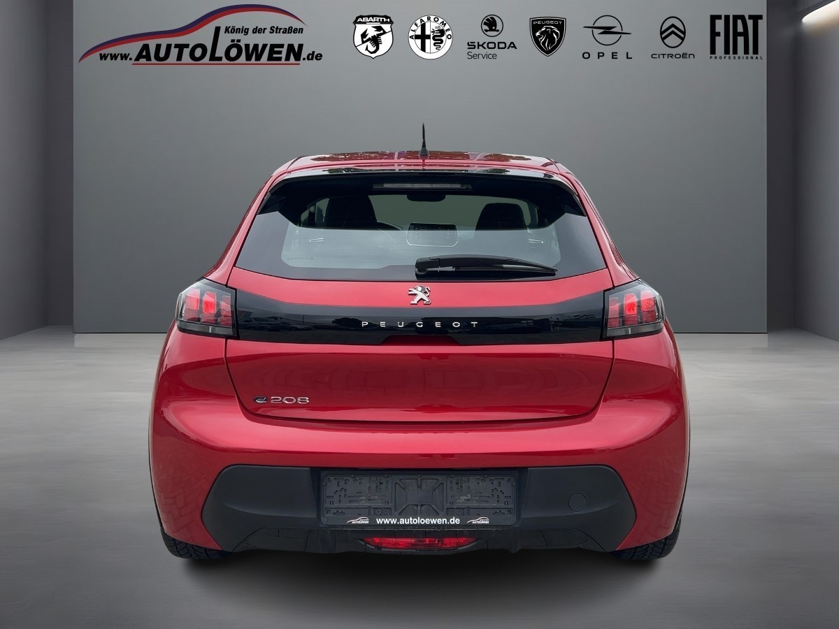 208 (e-) 136 Active