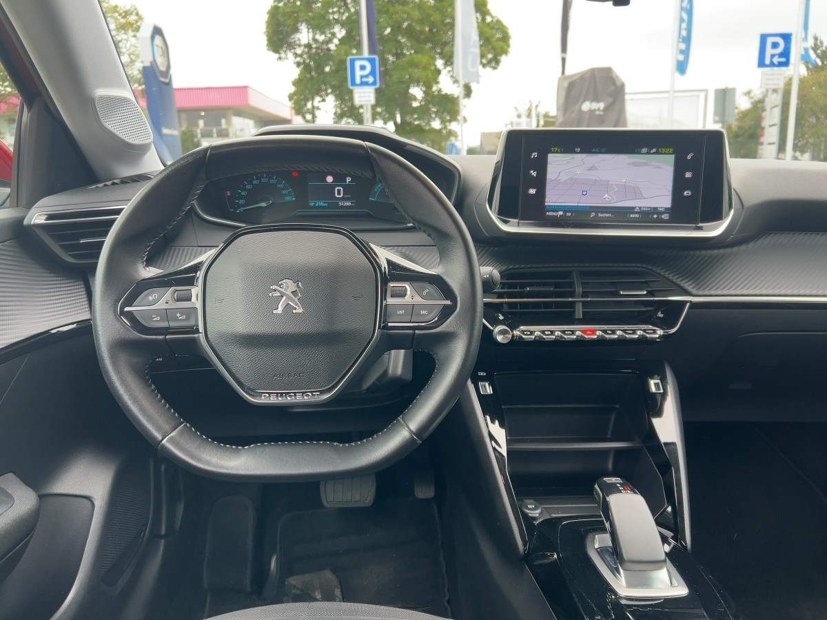 208 (e-) 136 Active